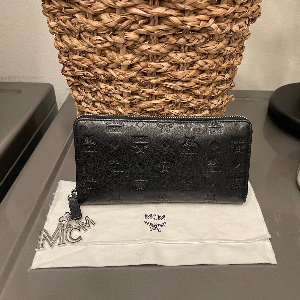 MCM Klara zip around wallet